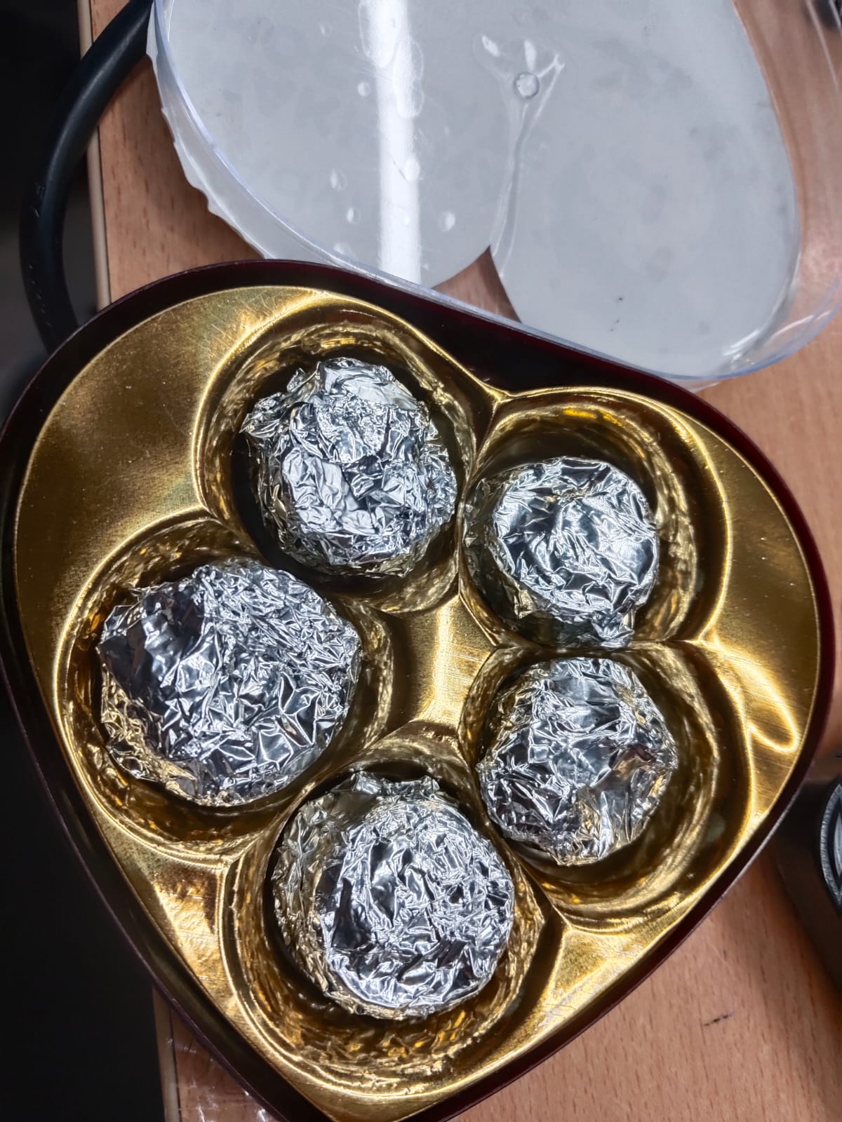 MAKNO Chocolate Makhana – Premium Heart-Shaped Gift Box | Coming Soon